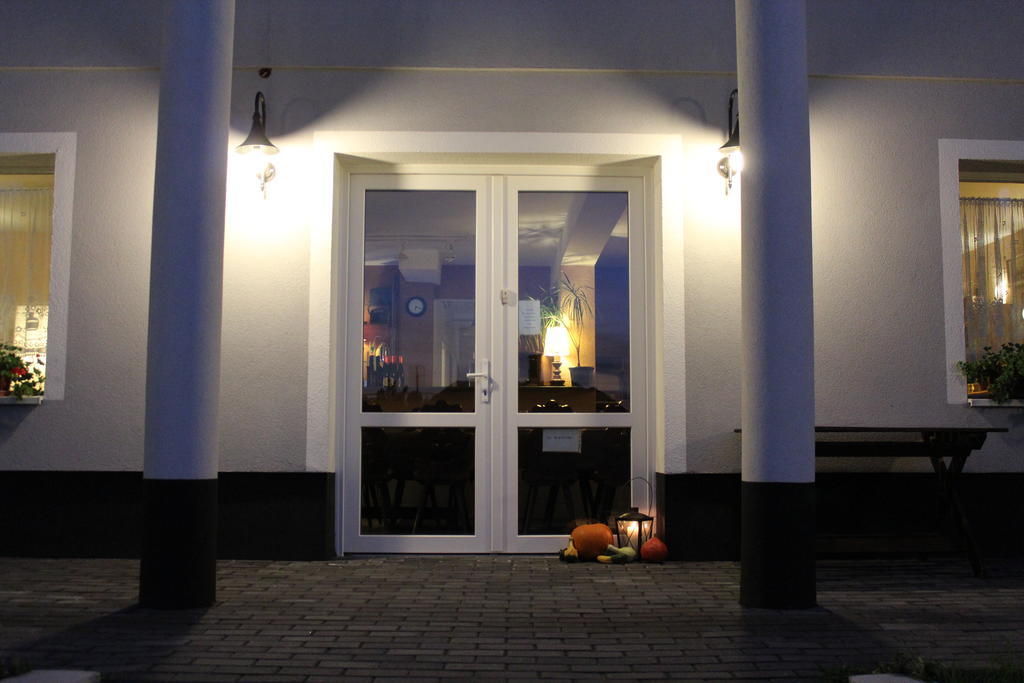 Hotel Menthol Budapest Extérieur photo