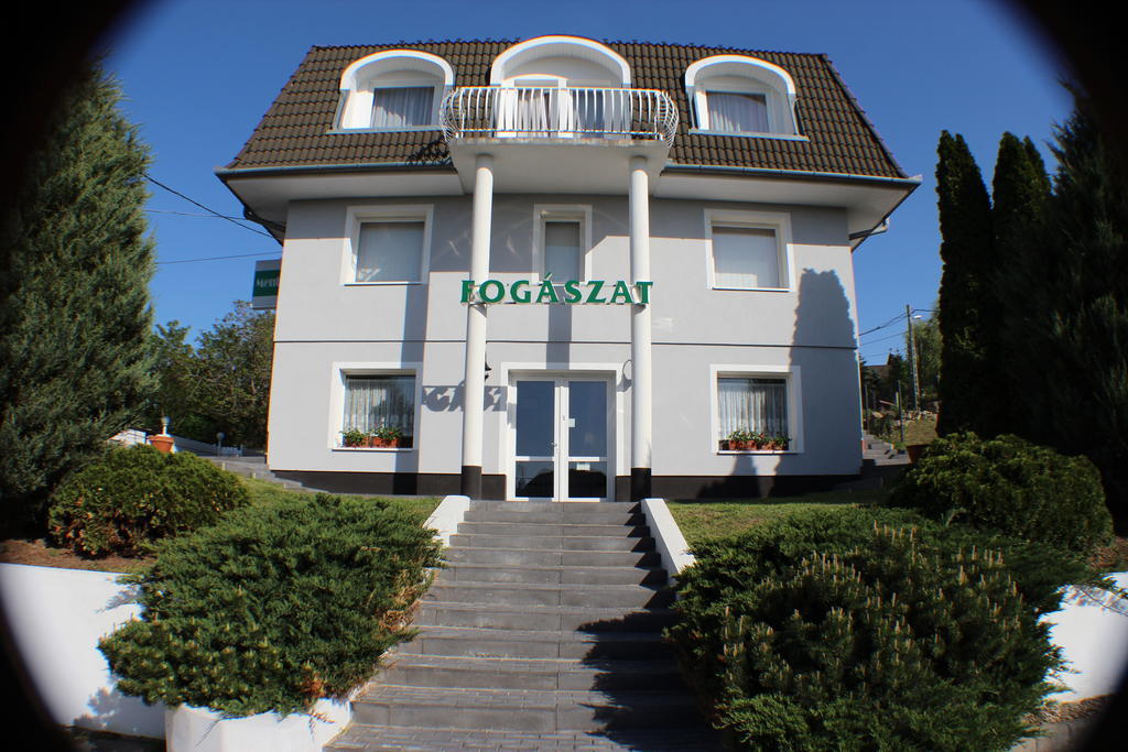 Hotel Menthol Budapest Extérieur photo