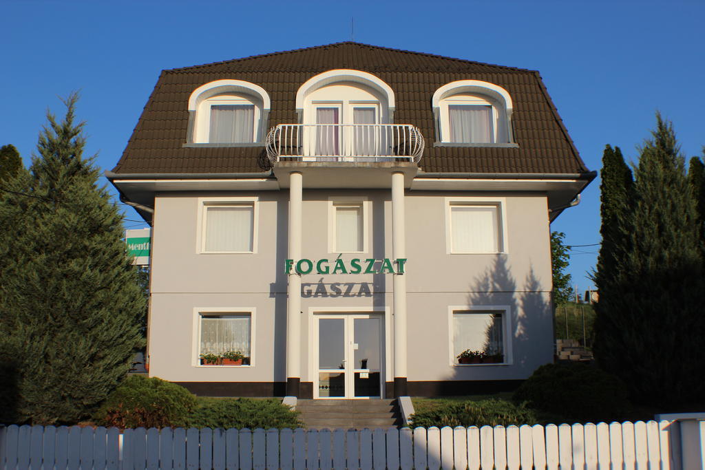 Hotel Menthol Budapest Extérieur photo